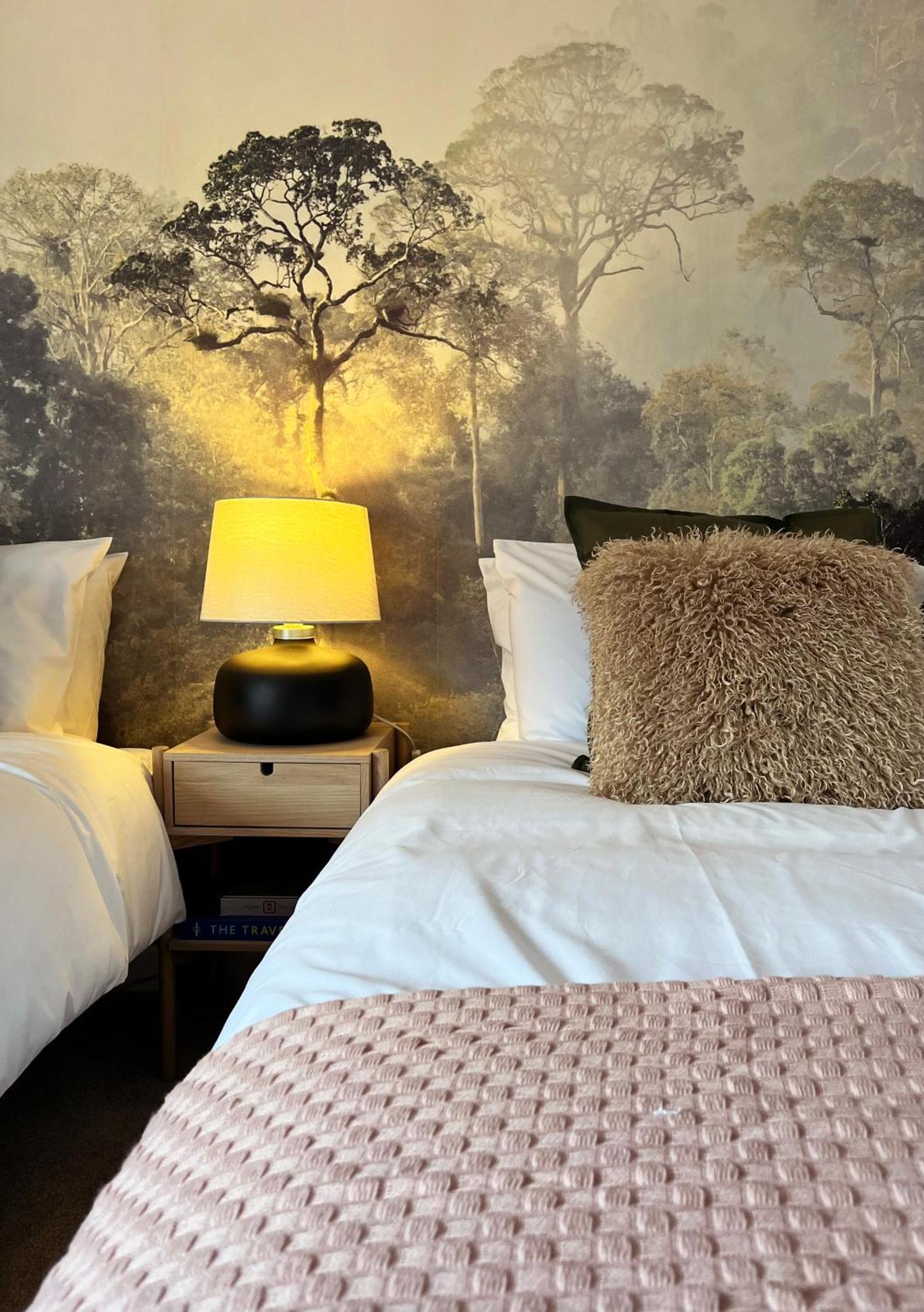 Boutique Style Cosy Cottage Елсмиър Екстериор снимка